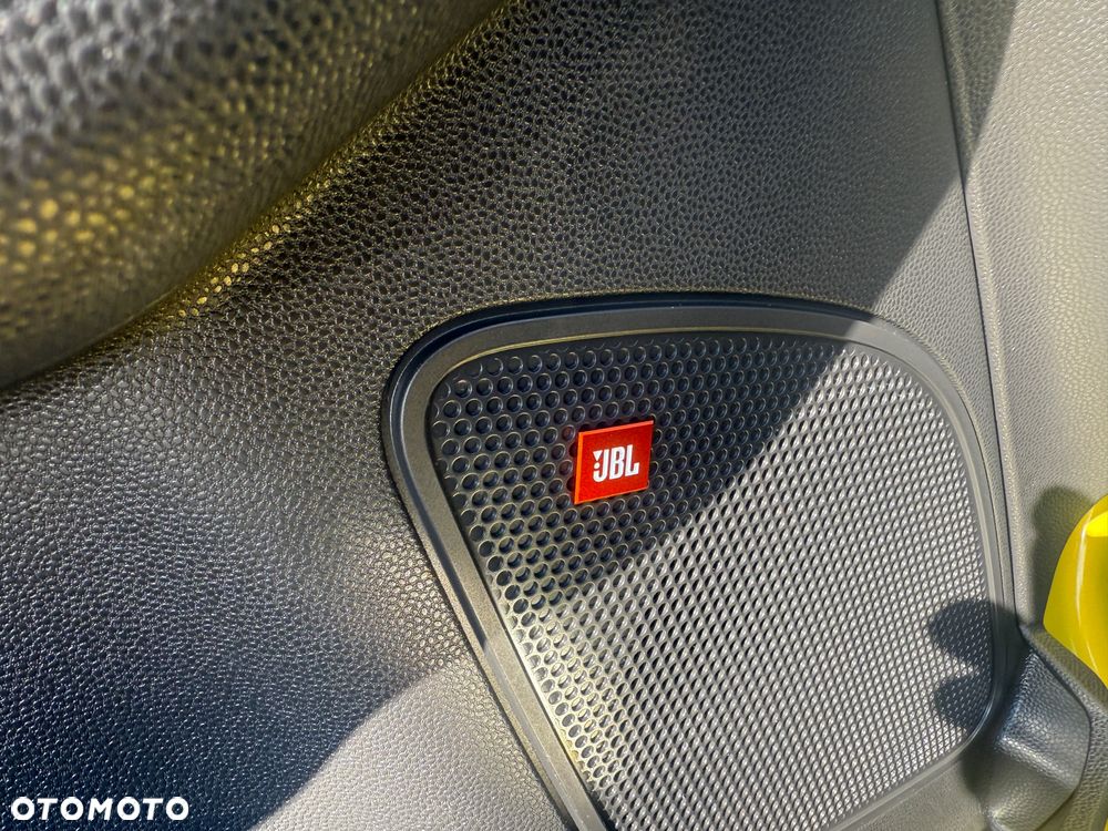 Ford Fiesta - 21
