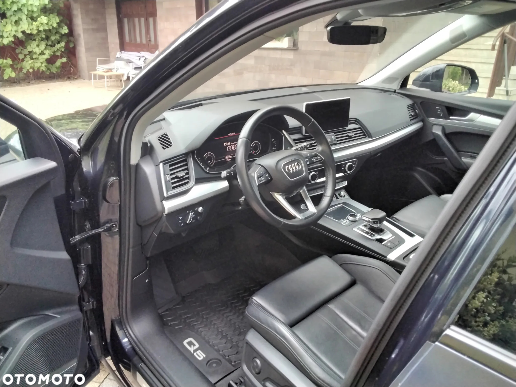 Audi Q5 2.0 TFSI quattro S tronic design - 9