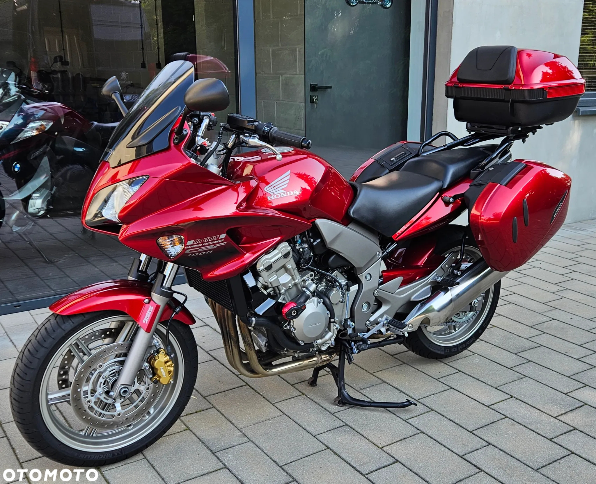 Honda CBF - 11