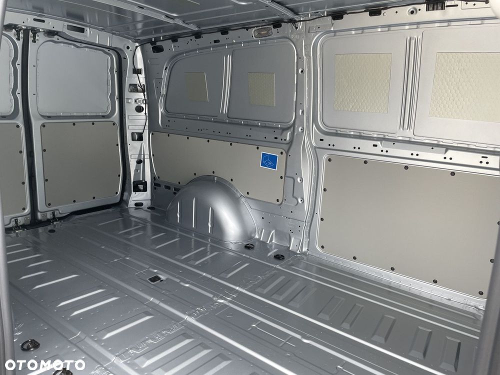 Mercedes-Benz vito 116 CDI LED extra long Hak 2,5t - 4