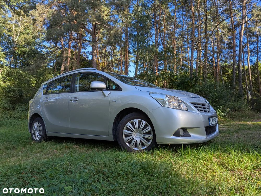 Toyota Verso - 1