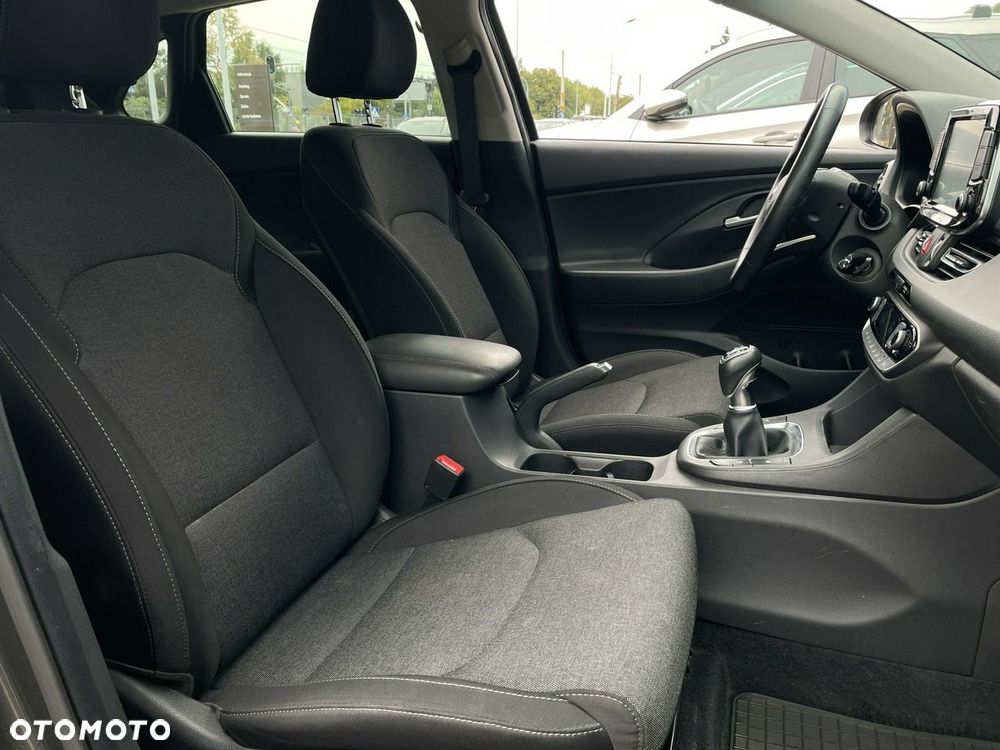 Hyundai i30 - 16