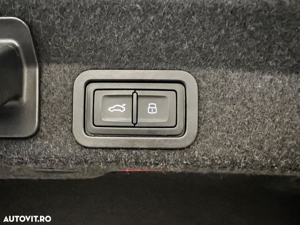 Audi A6 Limuzina 40 TDI quattro S tronic S line - 25