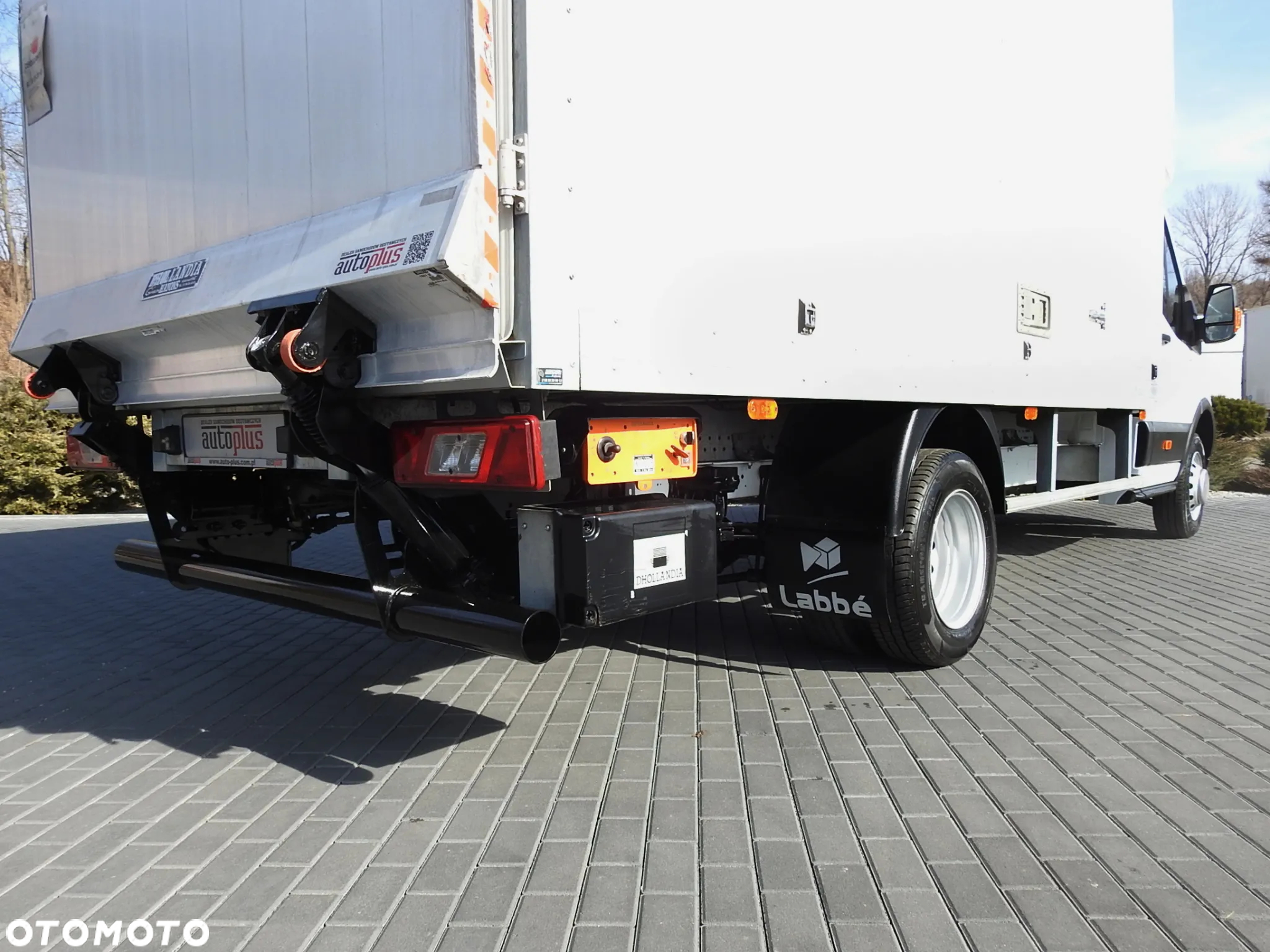 Ford TRANSIT  KONTENER WINDA 8 PALET TEMPOMAT LEDY BLIŹNIACZE KOŁA KLIMATYZACJA 170KM [ B14018 ] - 22