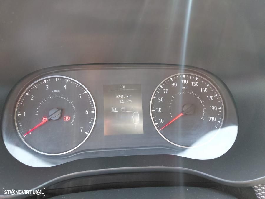 Dacia Jogger 1.0 TCe Essential 7L - 11
