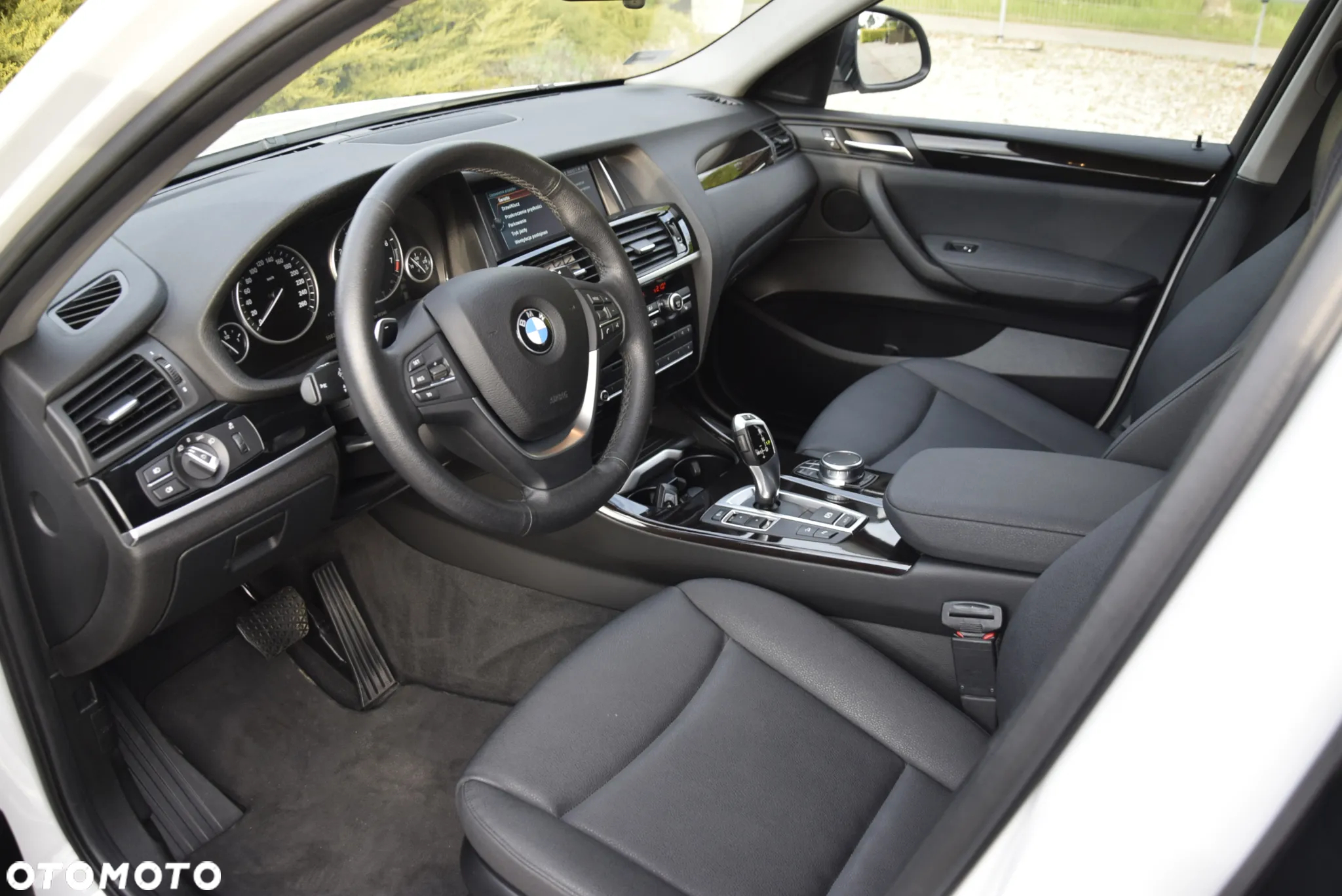 BMW X4 xDrive20i xLine - 11