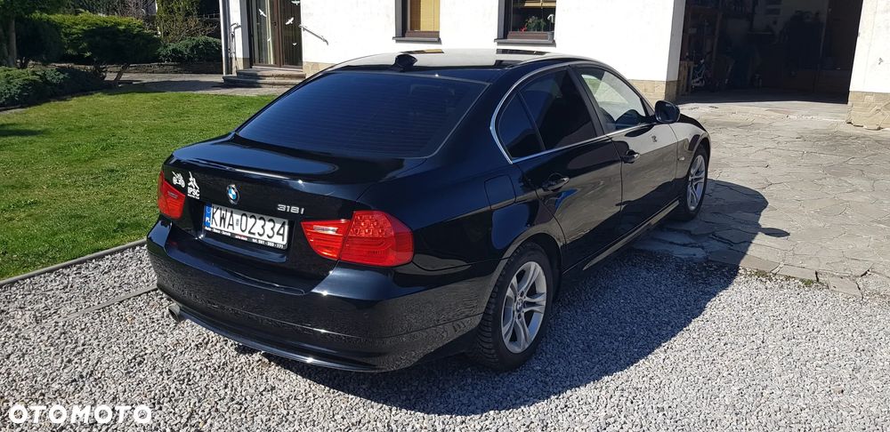 BMW Seria 3 318i - 3
