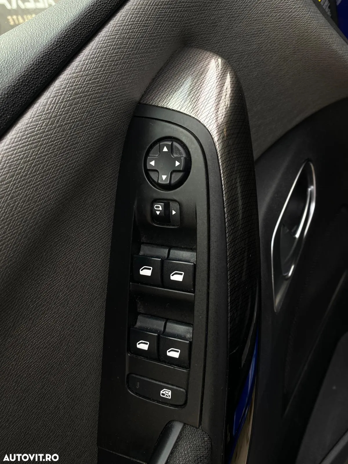 Citroën C4 Grand Picasso PureTech 130 Stop&Start SHINE - 29