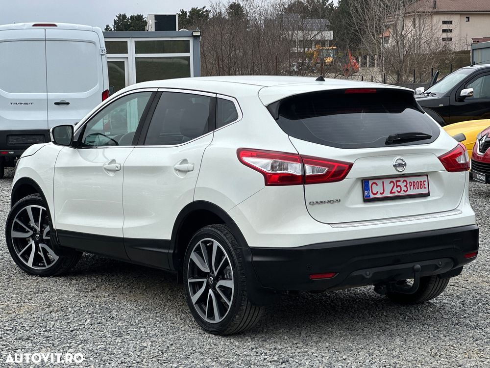 Nissan Qashqai 1.6 DIG-T N-Connecta - 4