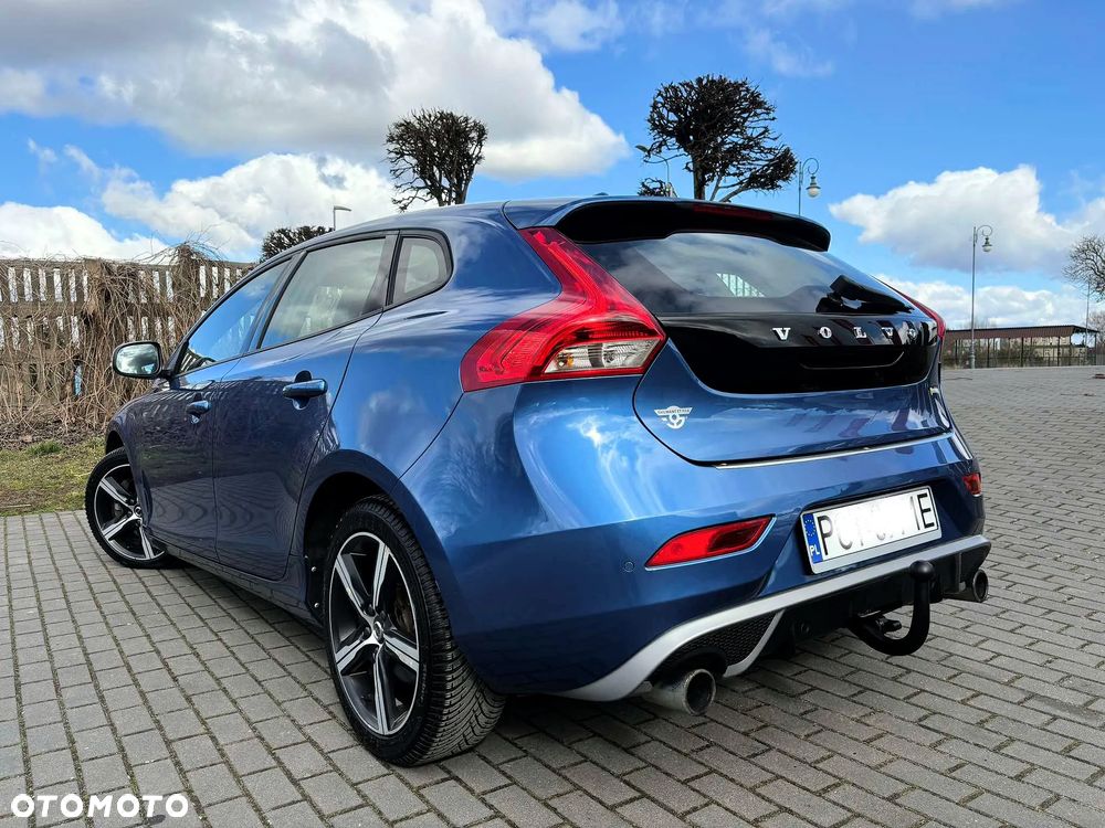 Volvo V40 D2 Drive-E SCR R-Design Momentum - 8