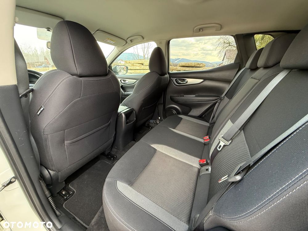 Nissan Qashqai 1.3 DIG-T Tekna - 15