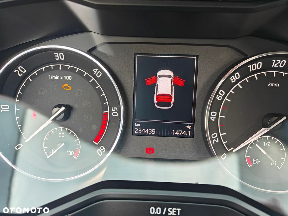 Skoda Superb 2.0 TDI Ambition - 10