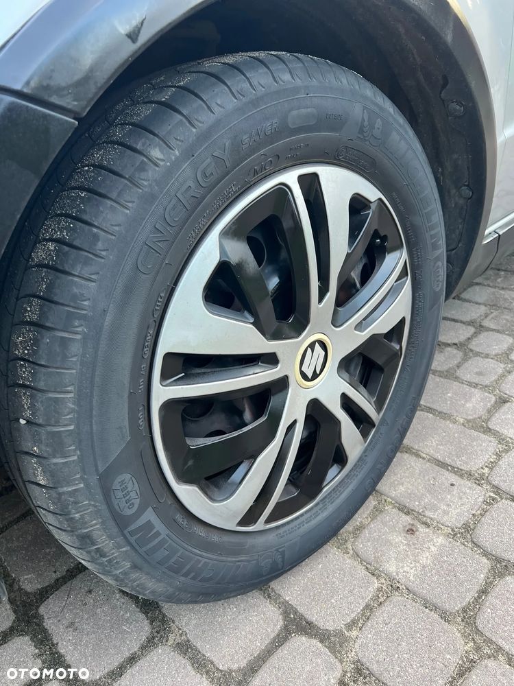 Suzuki SX4 1.5 - 9