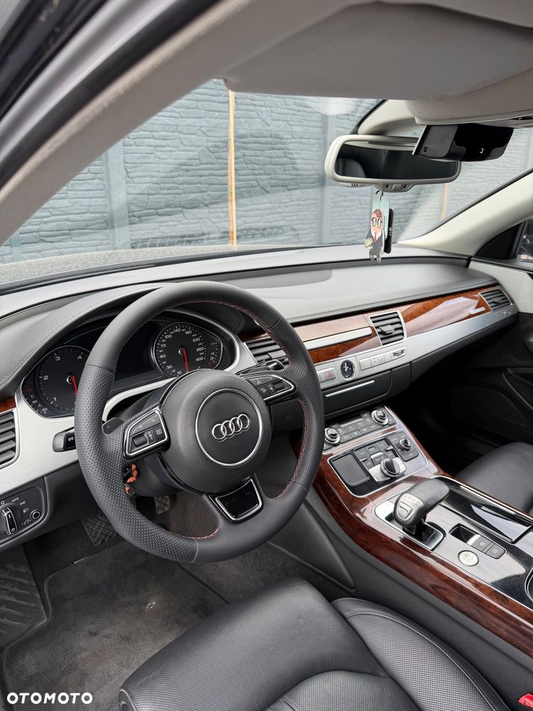 Audi A8 4.2 TDI Quattro - 8