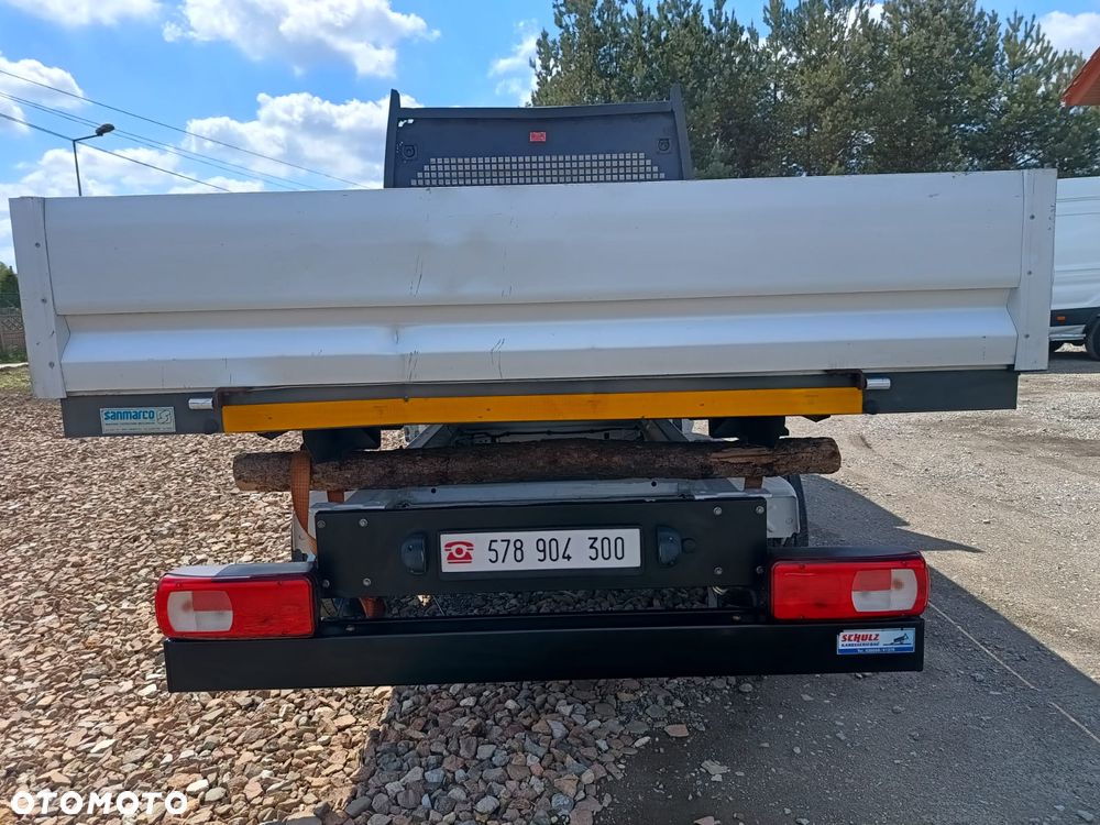 Volkswagen CRAFTER 2,0tdi 140KM Nowy model - 9