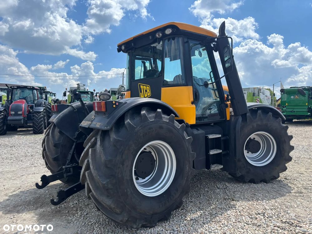 JCB Fastrac 3230 - 18