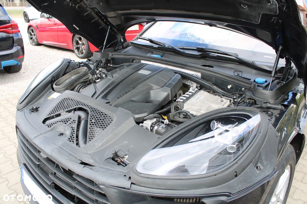 Porsche Macan - 14