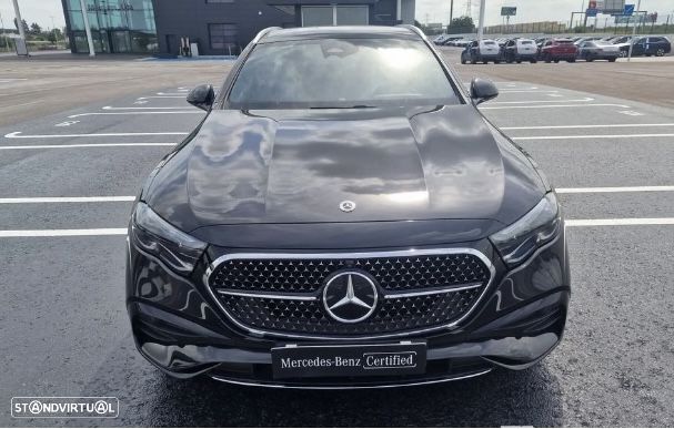 Mercedes-Benz E 300 de AMG Line - 5