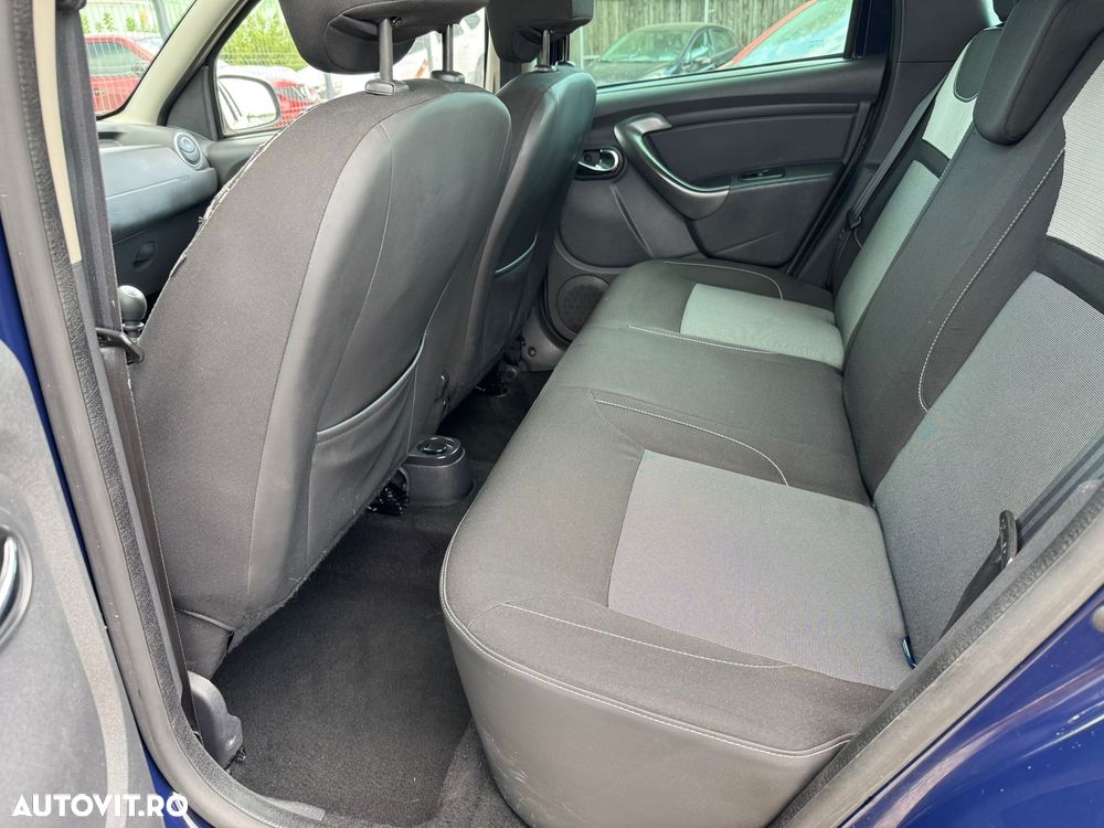 Dacia Duster 1.5 dCi 4x2 Laureate - 11