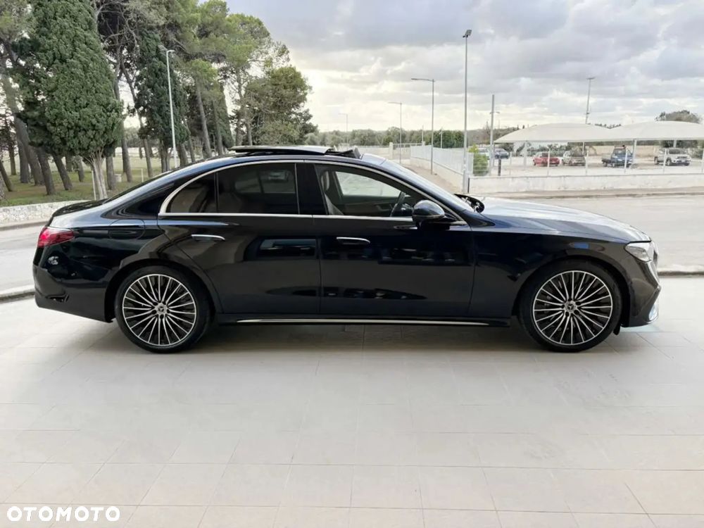 Mercedes-Benz Klasa E 220 d 4-Matic AMG - 5