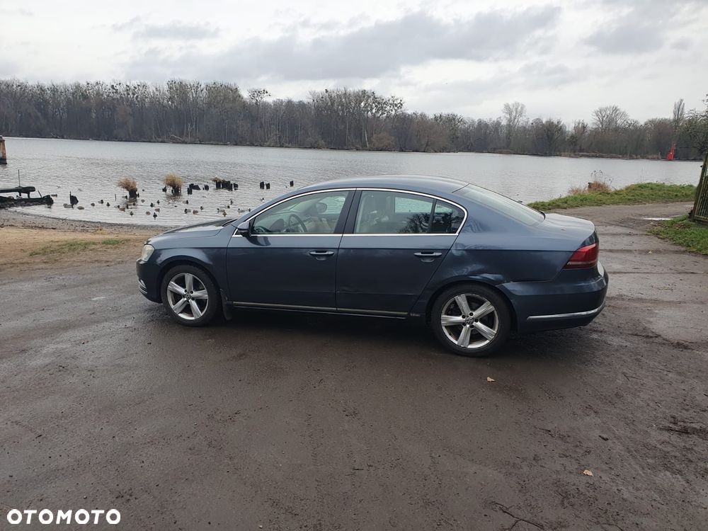 Volkswagen Passat 2.0 TDI Comfortline Optimum - 11