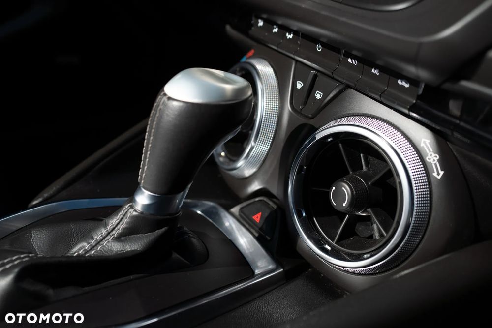 Chevrolet Camaro Touring 6.2 V8 - 32