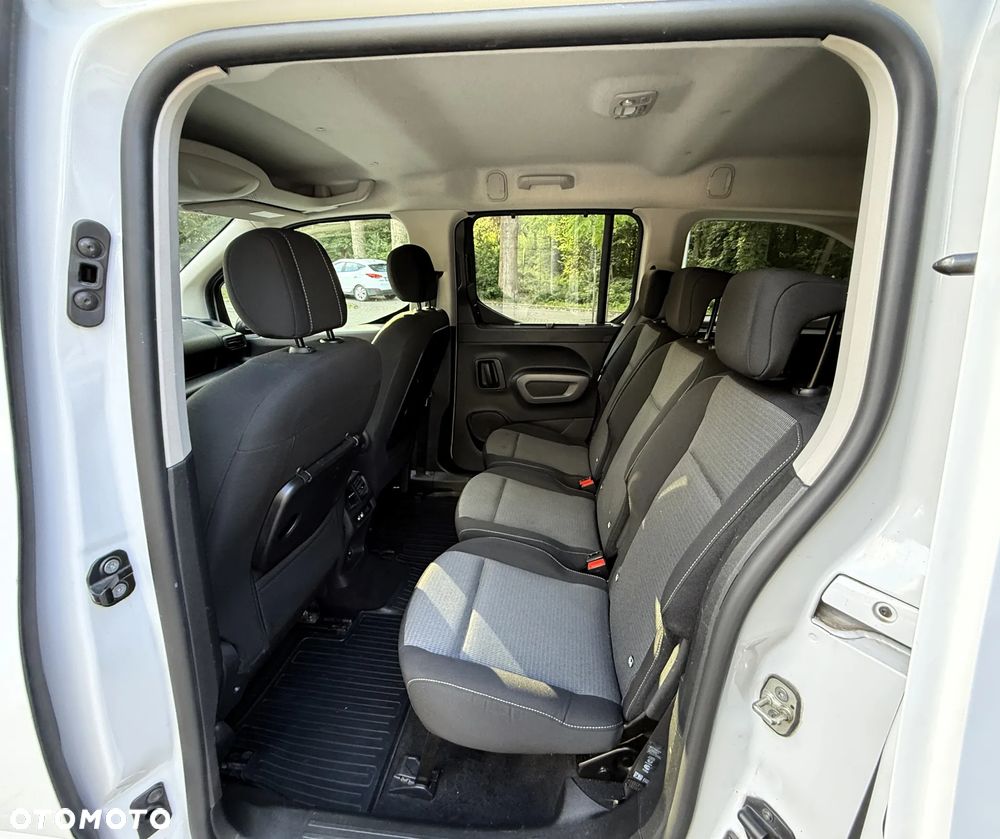Toyota Proace City Verso Long 1.2 D-4T Family - 19