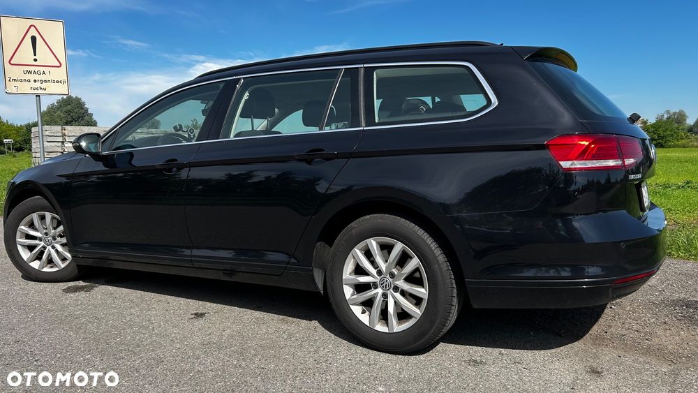 Volkswagen Passat 1.5 TSI EVO Comfortline - 4