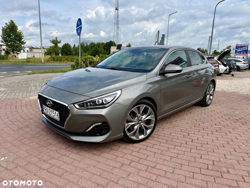 Hyundai i30 1.4 T-GDI Passion Plus - 8