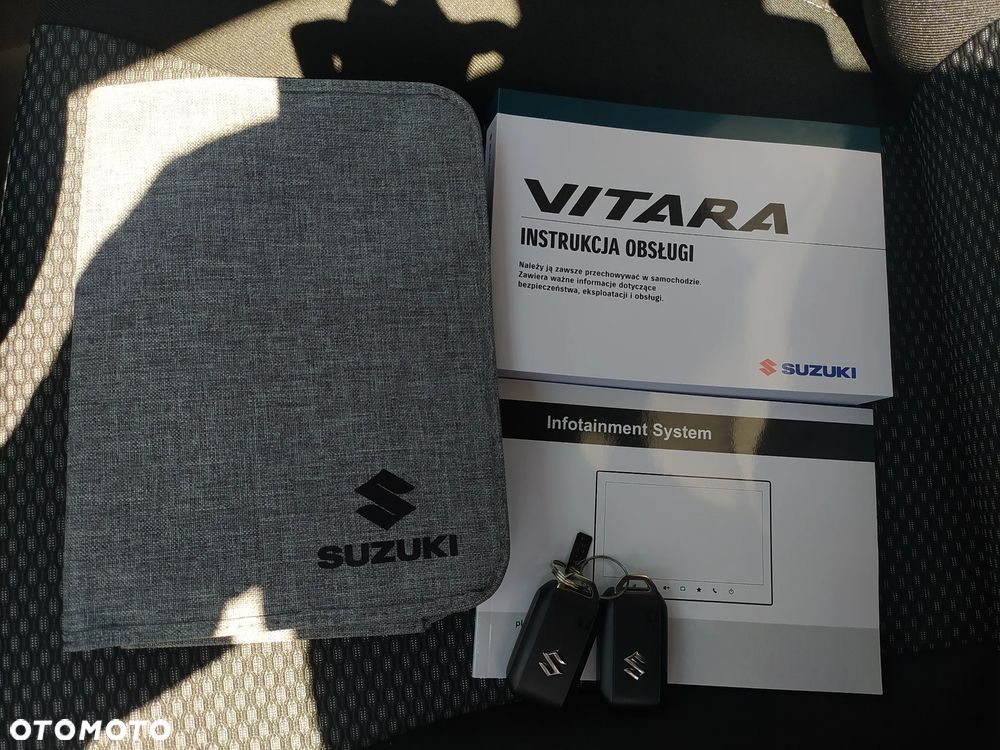 Suzuki Vitara 1.4 Boosterjet mHEV Premium Plus 2WD - 36