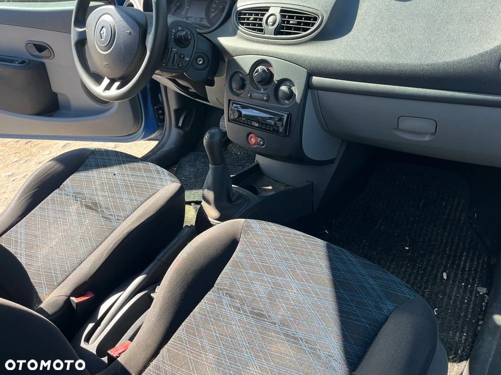 Renault Clio - 5