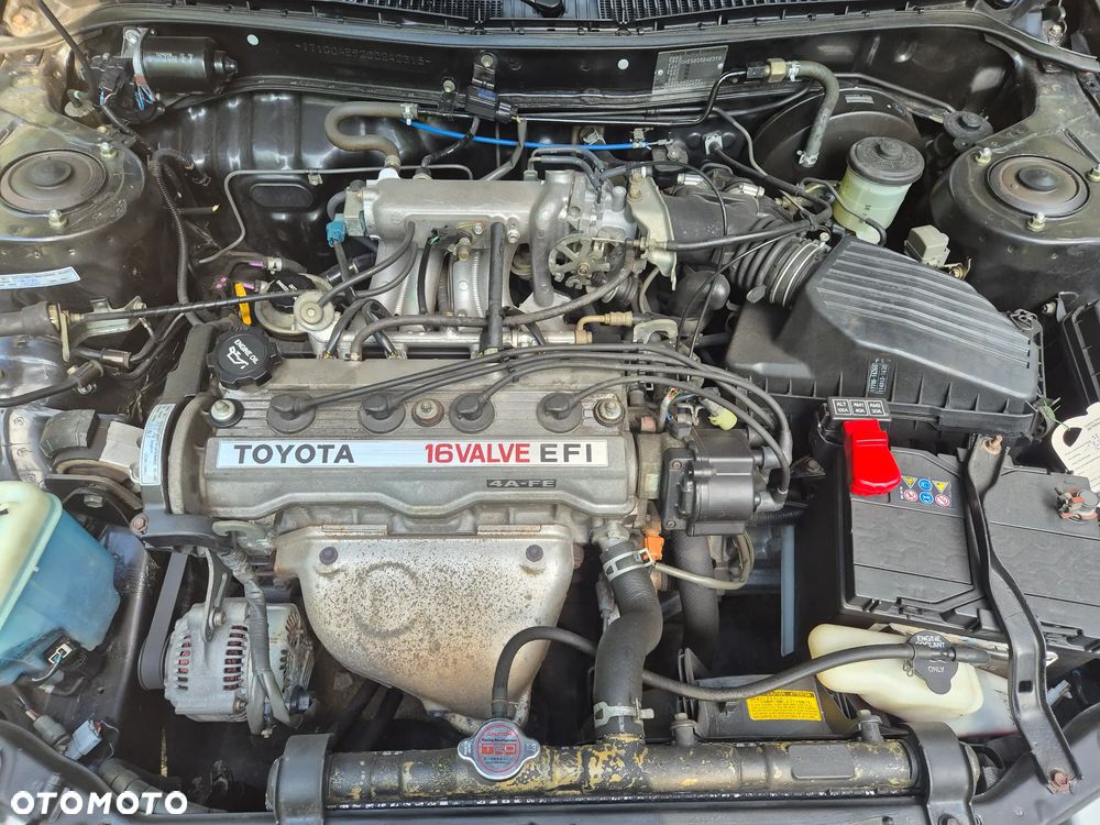 Toyota Corolla - 22