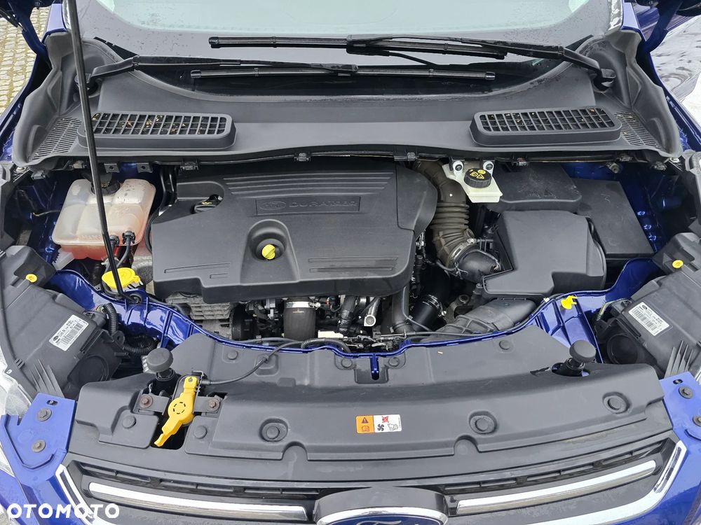 Ford Kuga 2.0 TDCi 4x4 Titanium - 26