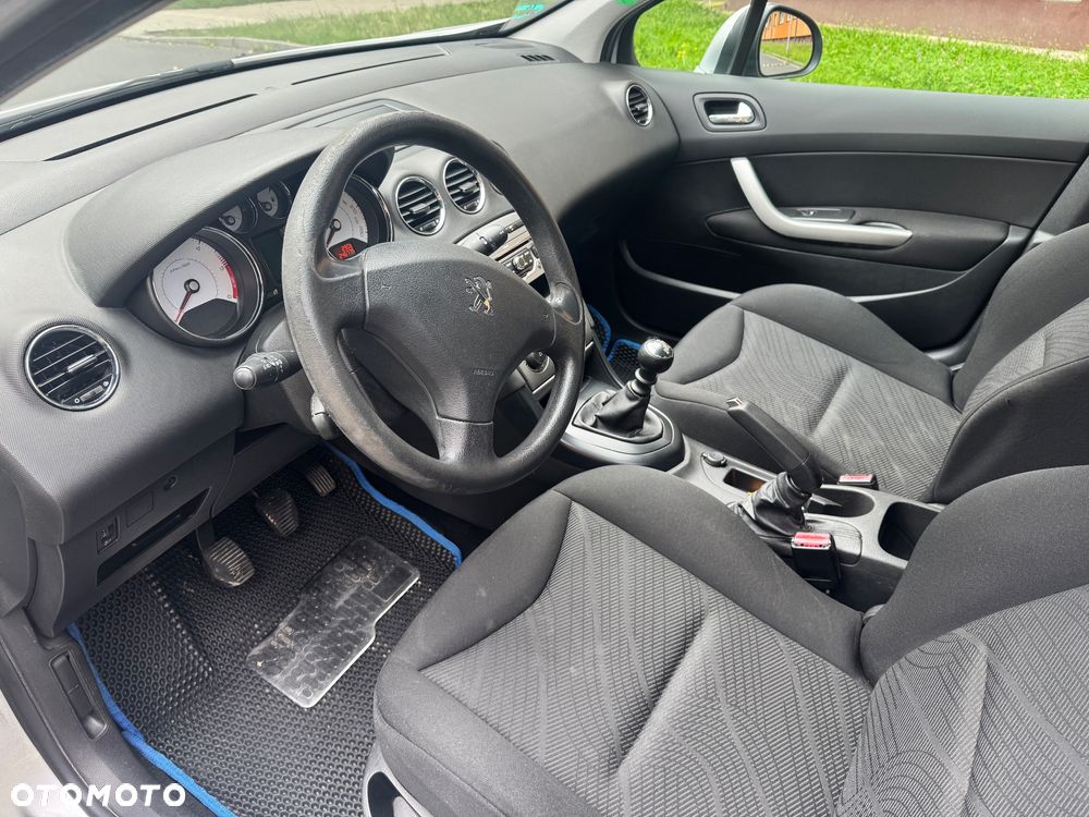 Peugeot 308 1.6 HDi Premium - 3