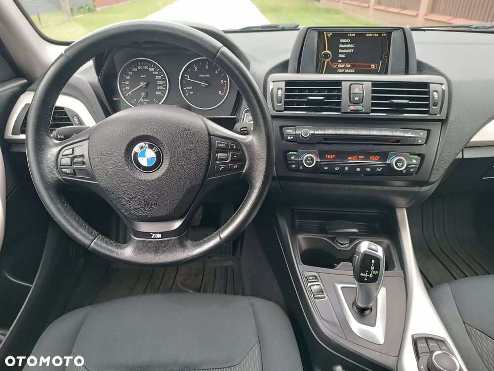 BMW Seria 1 116d Sport Line - 13