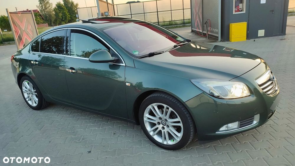 Opel Insignia 1.8 - 4