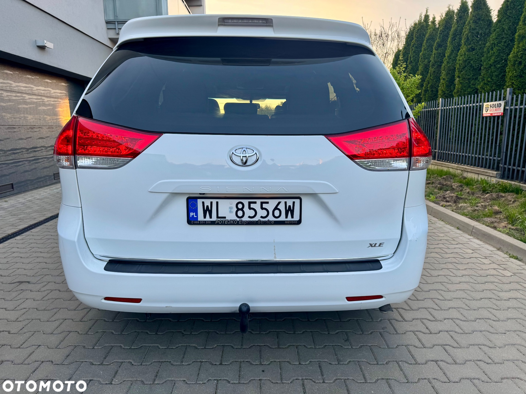 Toyota Sienna 3.5 V6 - 13