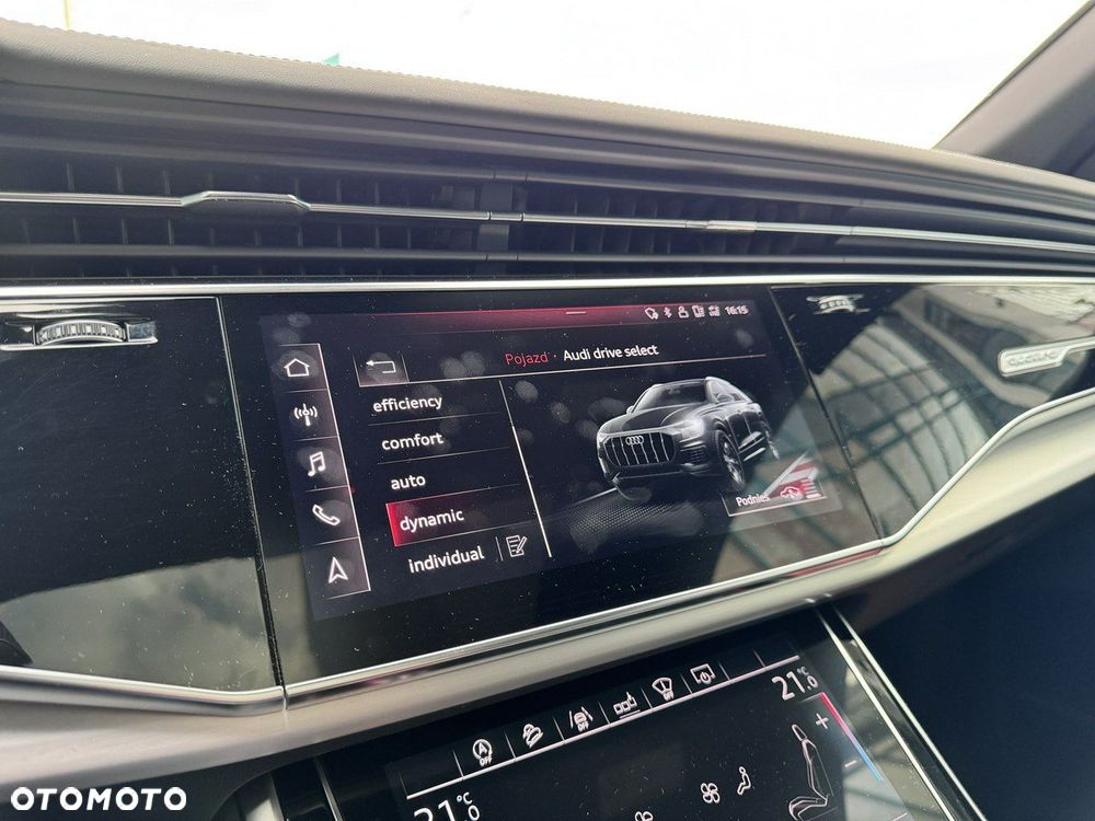 Audi Q8 - 40
