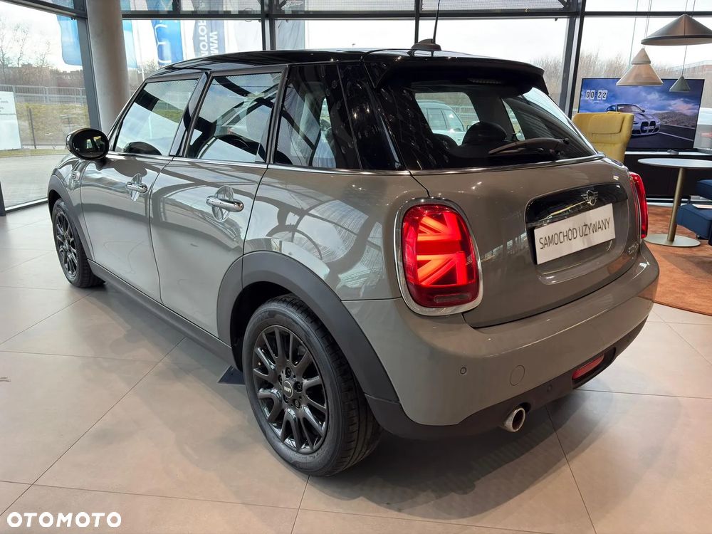 MINI Cooper Classic Trim - 4