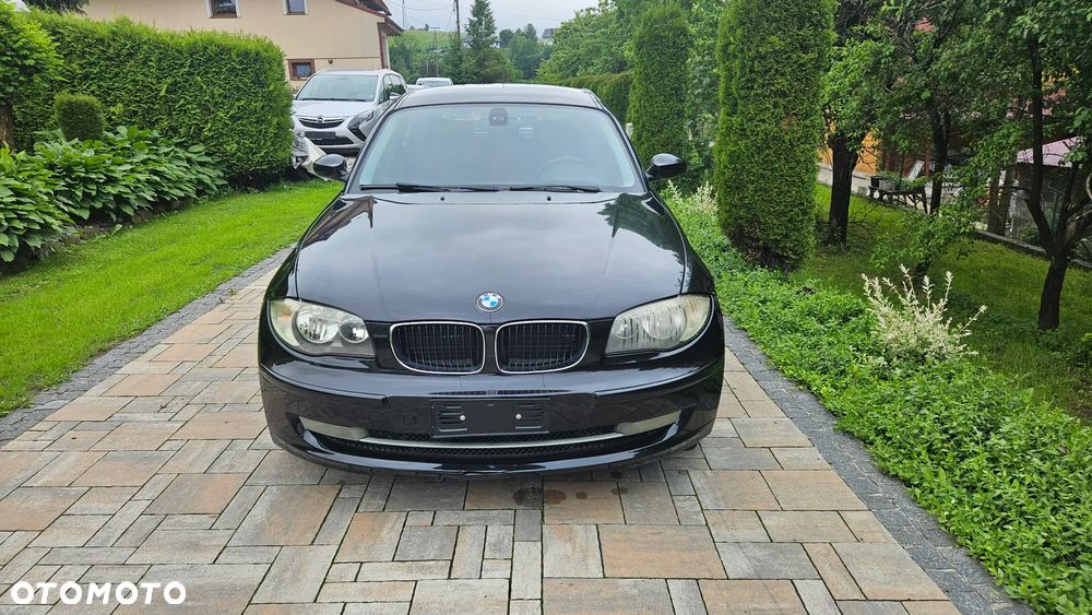 BMW Seria 1 120d - 11