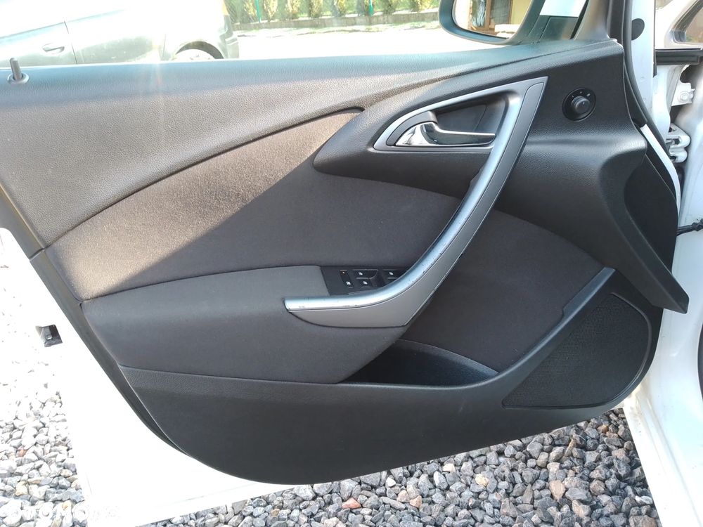 Opel Astra 1.7 CDTI - 14