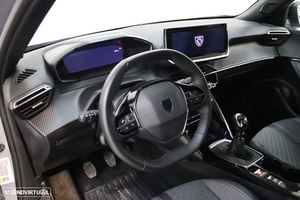Peugeot 2008 1.2 PureTech Allure - 7
