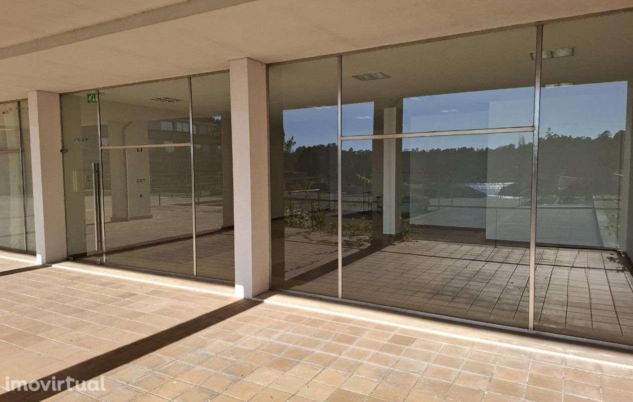 Quinta da Barca - Escritorio com 101 m2 - Grande imagem: 3/27