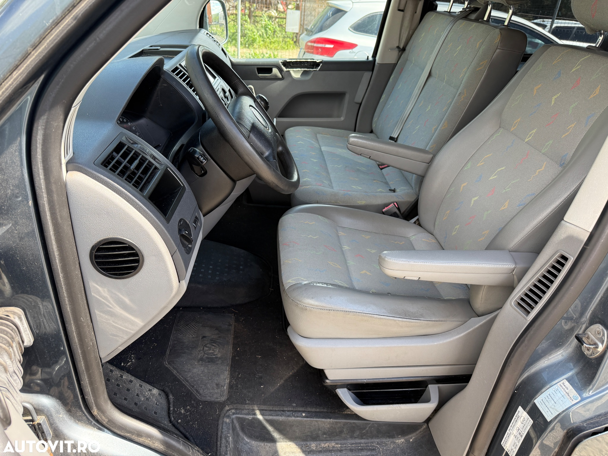 Volkswagen Transporter - 14