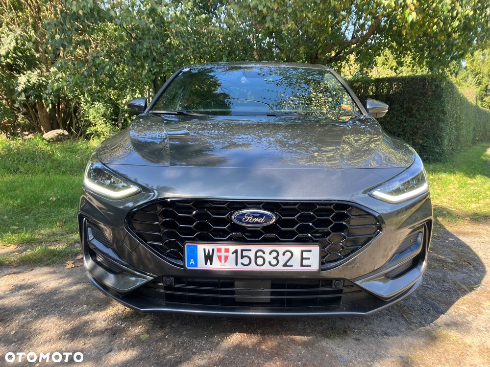 Ford Focus 1.0 EcoBoost Hybrid ST-LINE X - 1