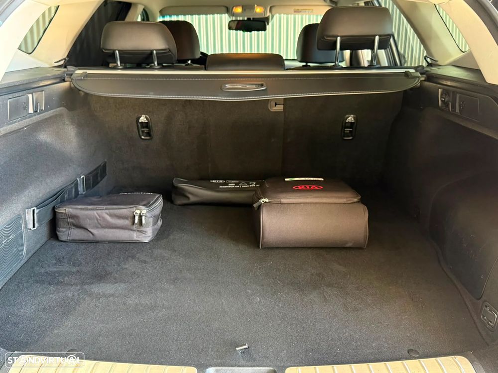 Kia Optima SW 2.0 CVVT PHEV - 35