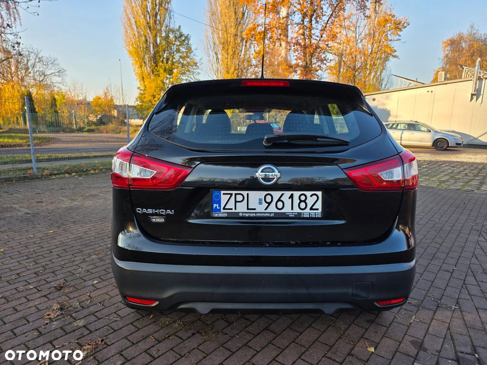 Nissan Qashqai 1.2 DIG-T N-Vision - 6