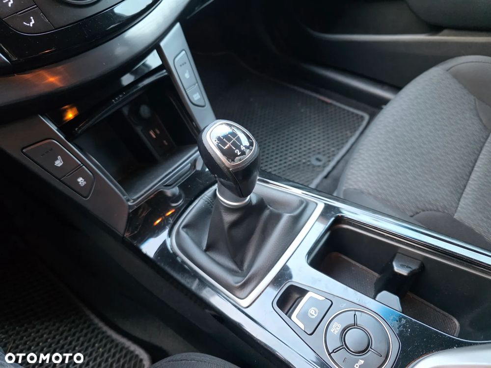 Hyundai i40 2.0 GDI Business - 22