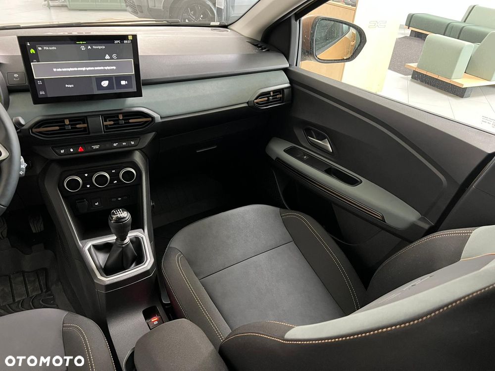 Dacia Sandero - 11