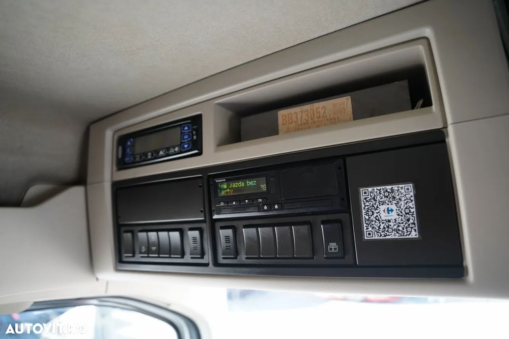 Volvo FM 500 / REFRIGERAT / 6X2 / CHERAU / 8.5 M / CARRIER SUPRA / MULTIMEMBRU / I-SHIFT / DHOLLANDIA LIFT / PUNTE DE DIRECȚIE ȘI RIDICARE / - 36